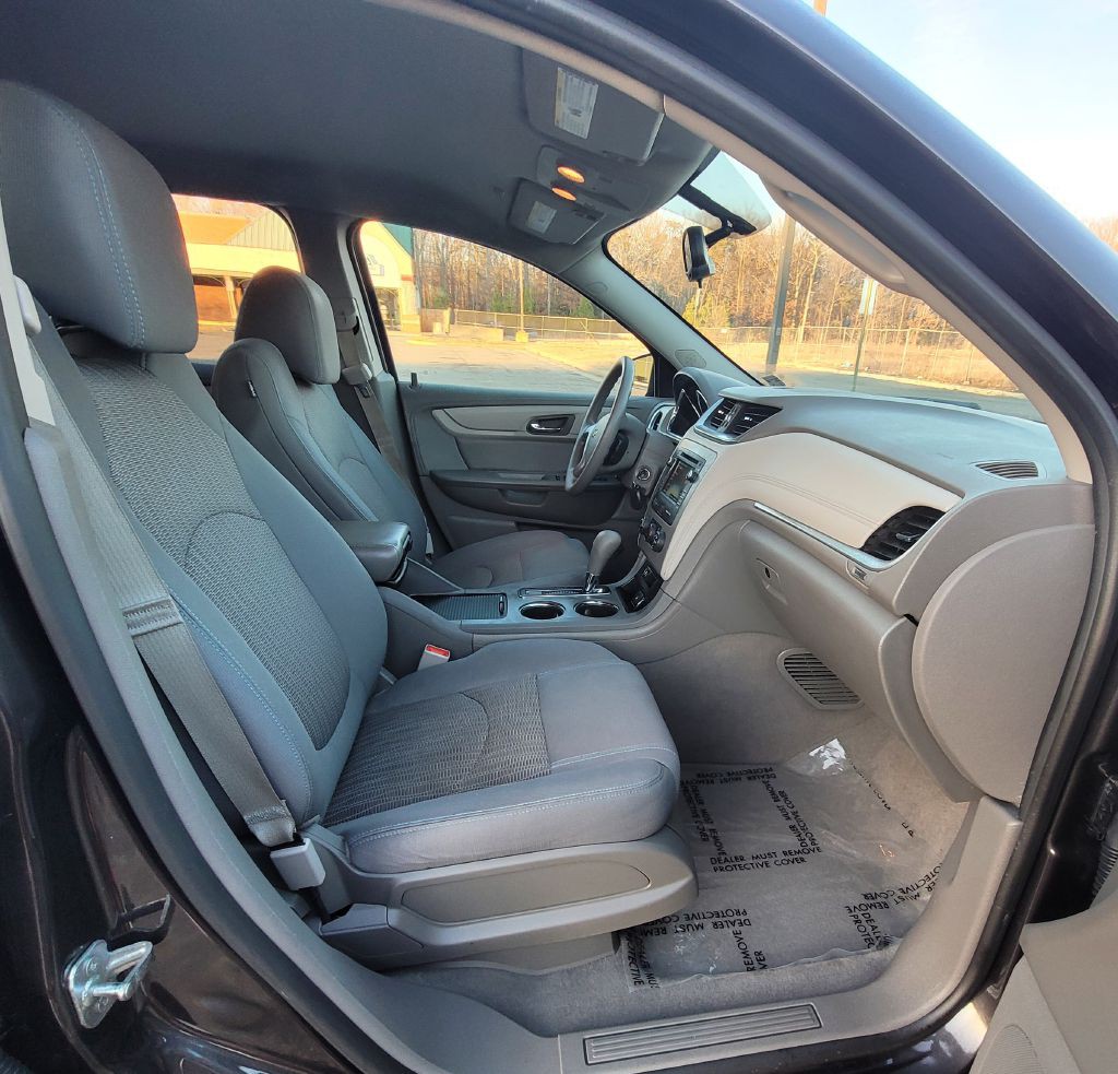 2017 Chevrolet Traverse Image 21