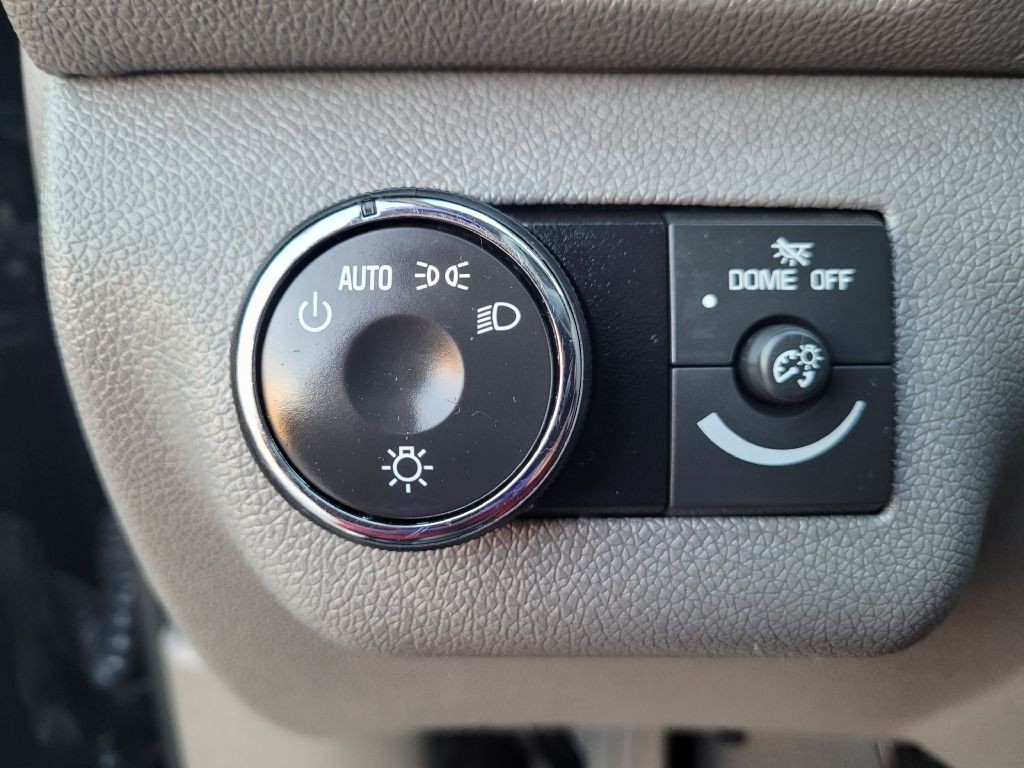 2017 Chevrolet Traverse Image 22