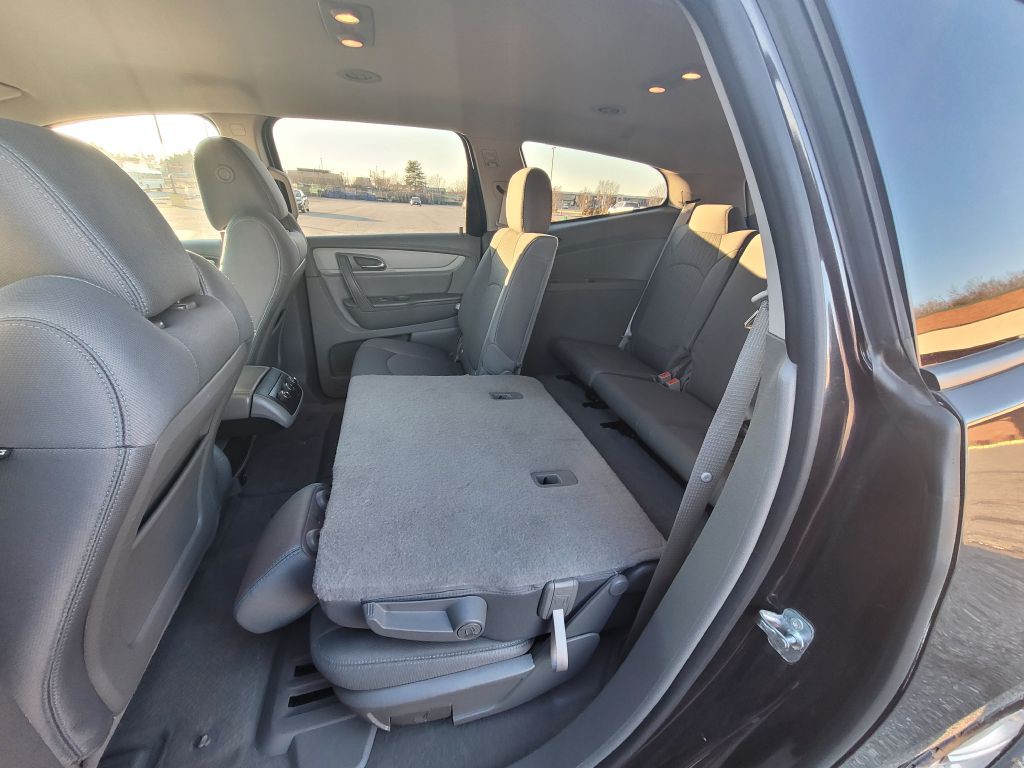 2017 Chevrolet Traverse Image 29