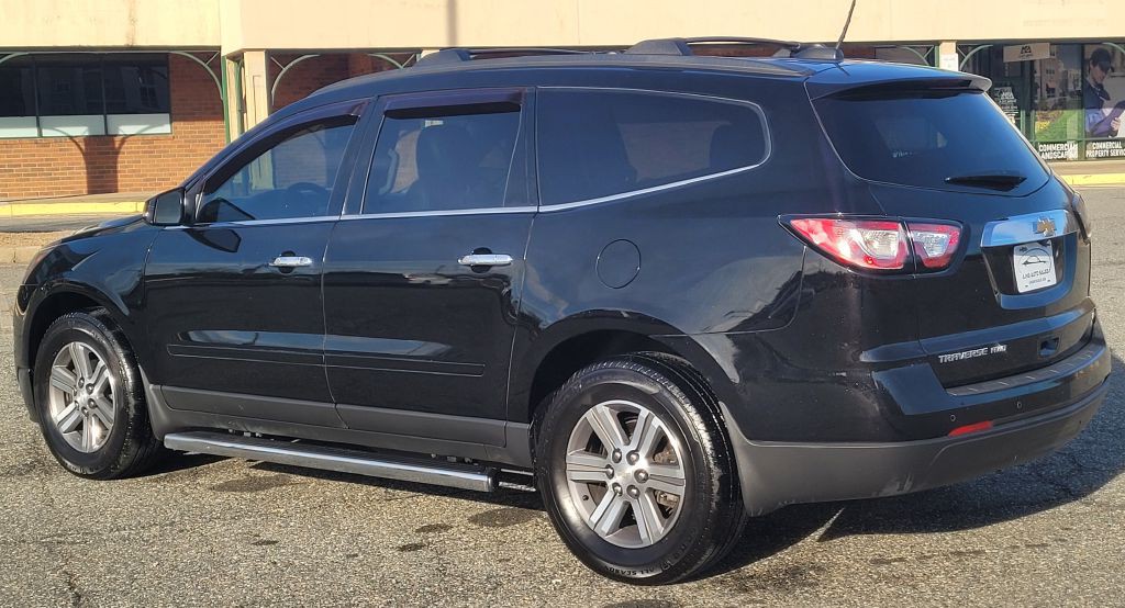 2017 Chevrolet Traverse Image 4