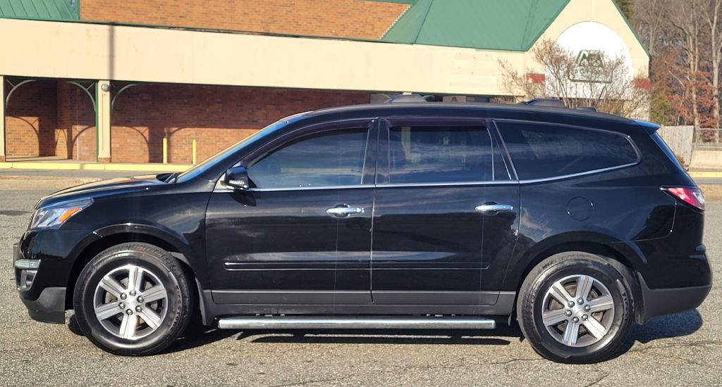 2017 Chevrolet Traverse Image 5