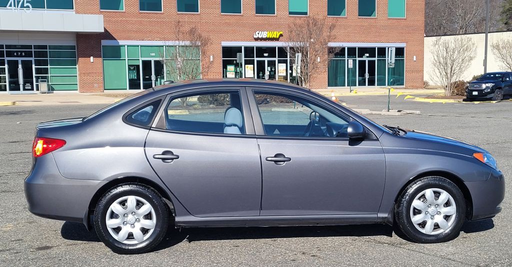 2008 Hyundai Elantra Image 2