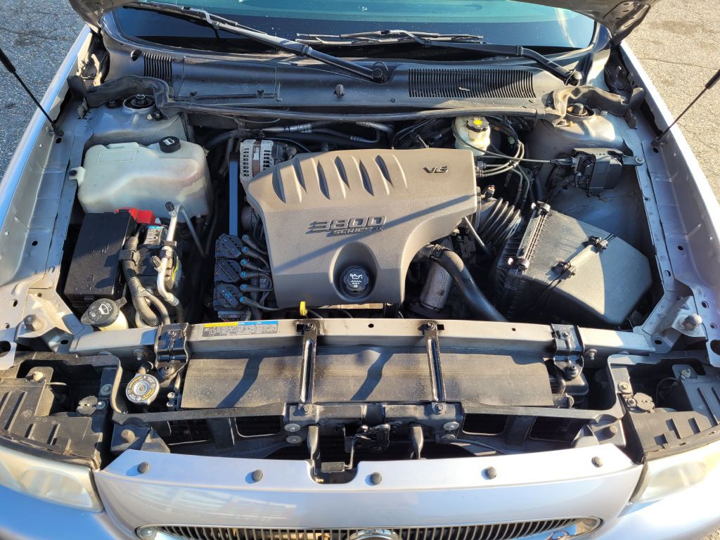 2004 Buick LeSabre Image 34