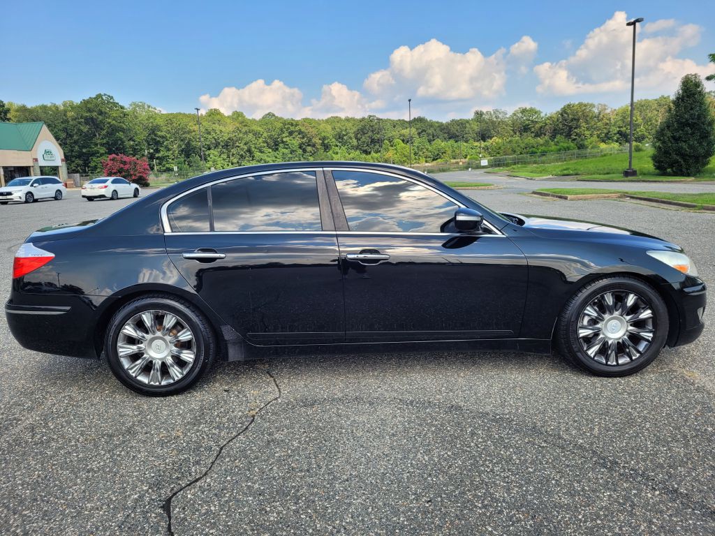 2009 Hyundai Genesis Image 5
