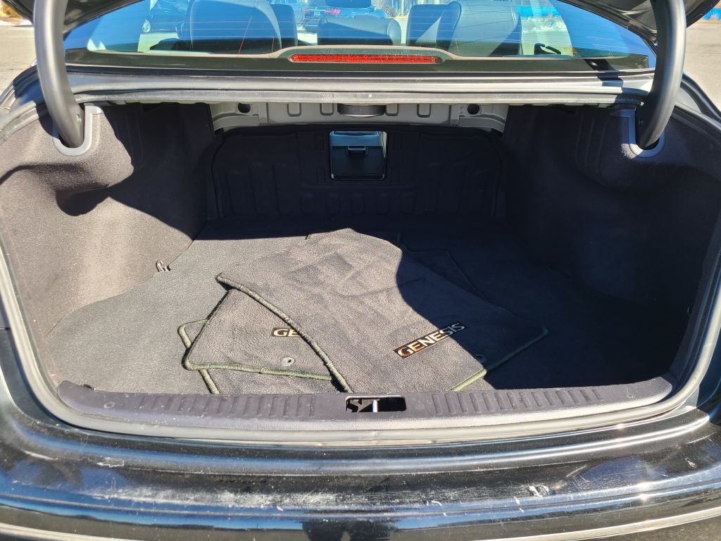 2009 Hyundai Genesis Image 29