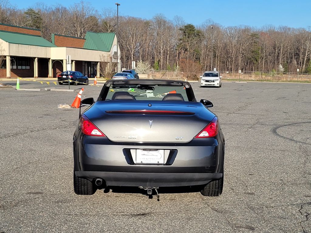 2007 Pontiac G6 Image 3