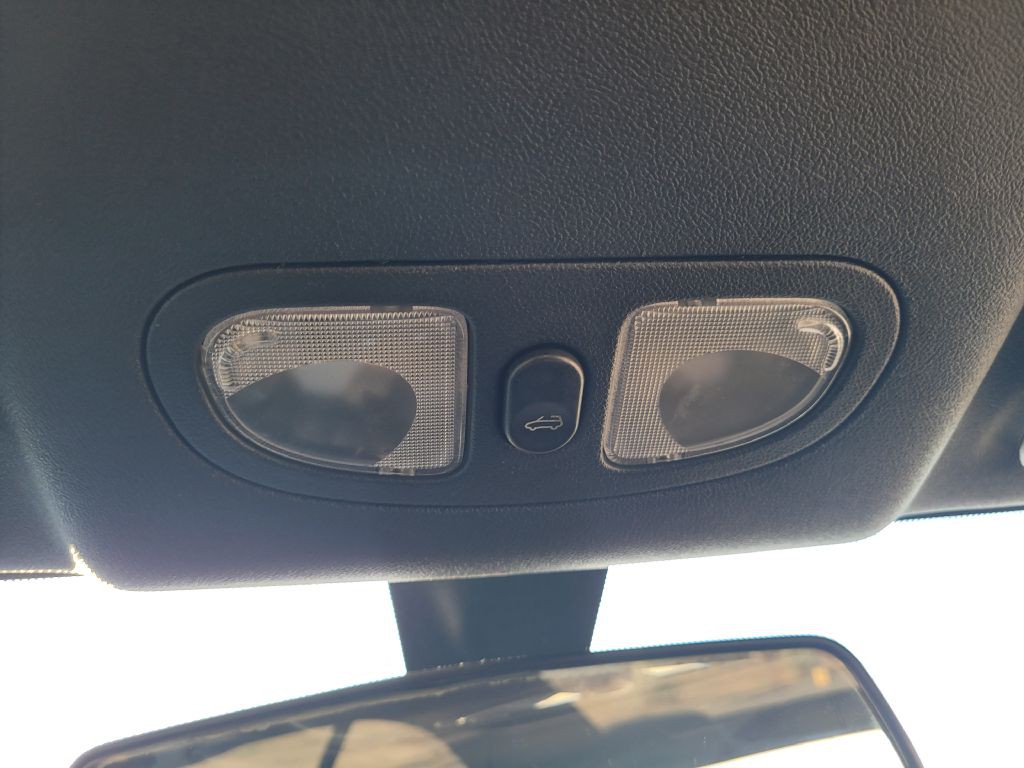 2007 Pontiac G6 Image 24