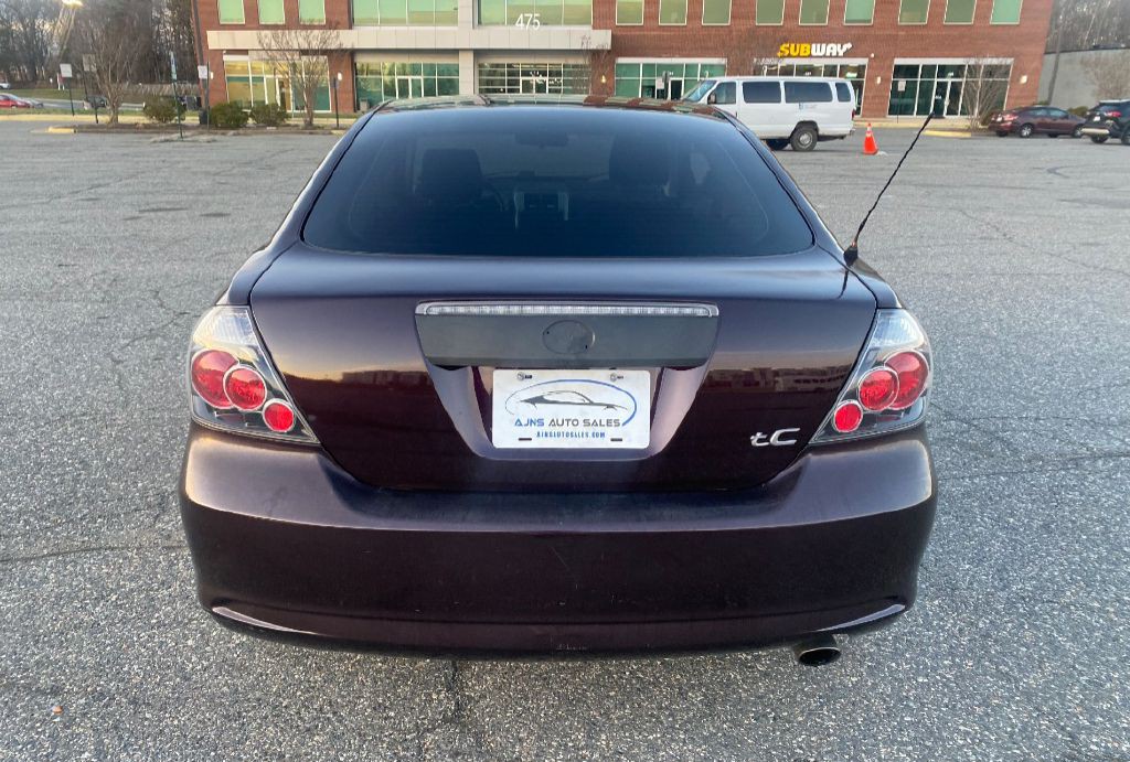 2010 Scion tC Image 3