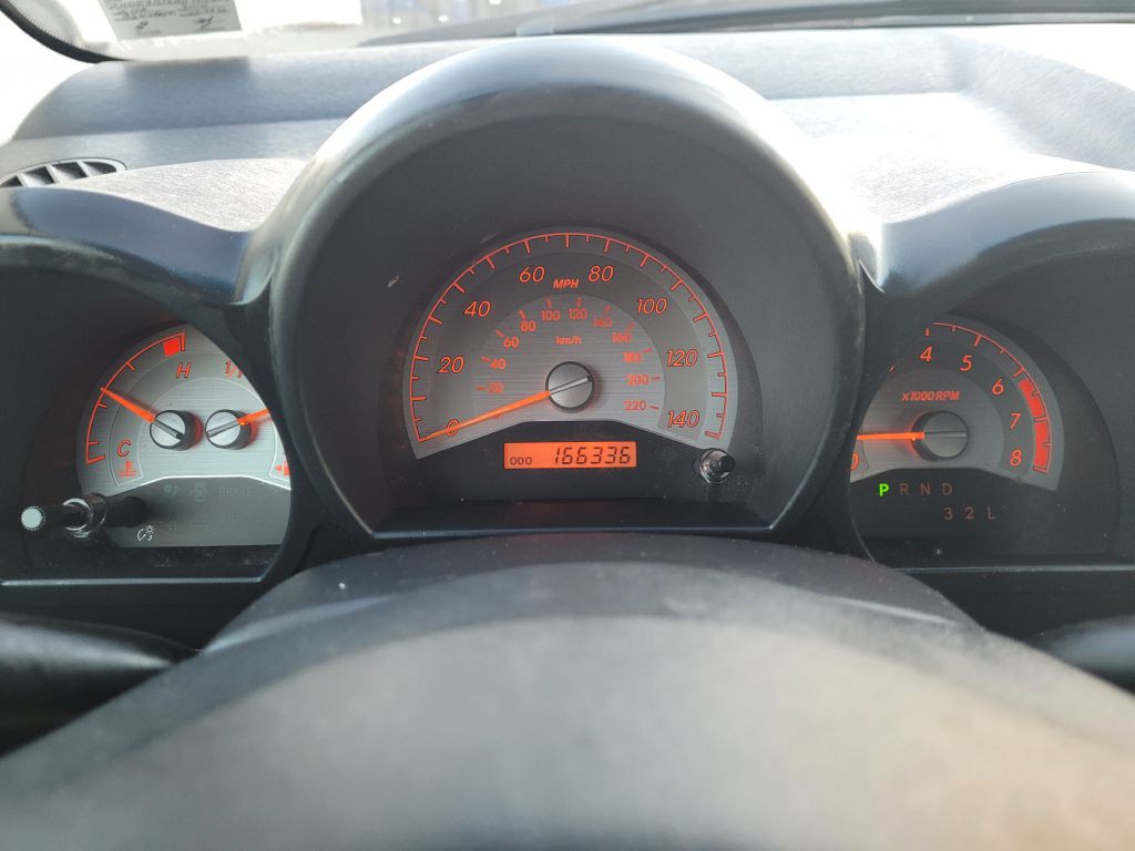 2010 Scion tC Image 9