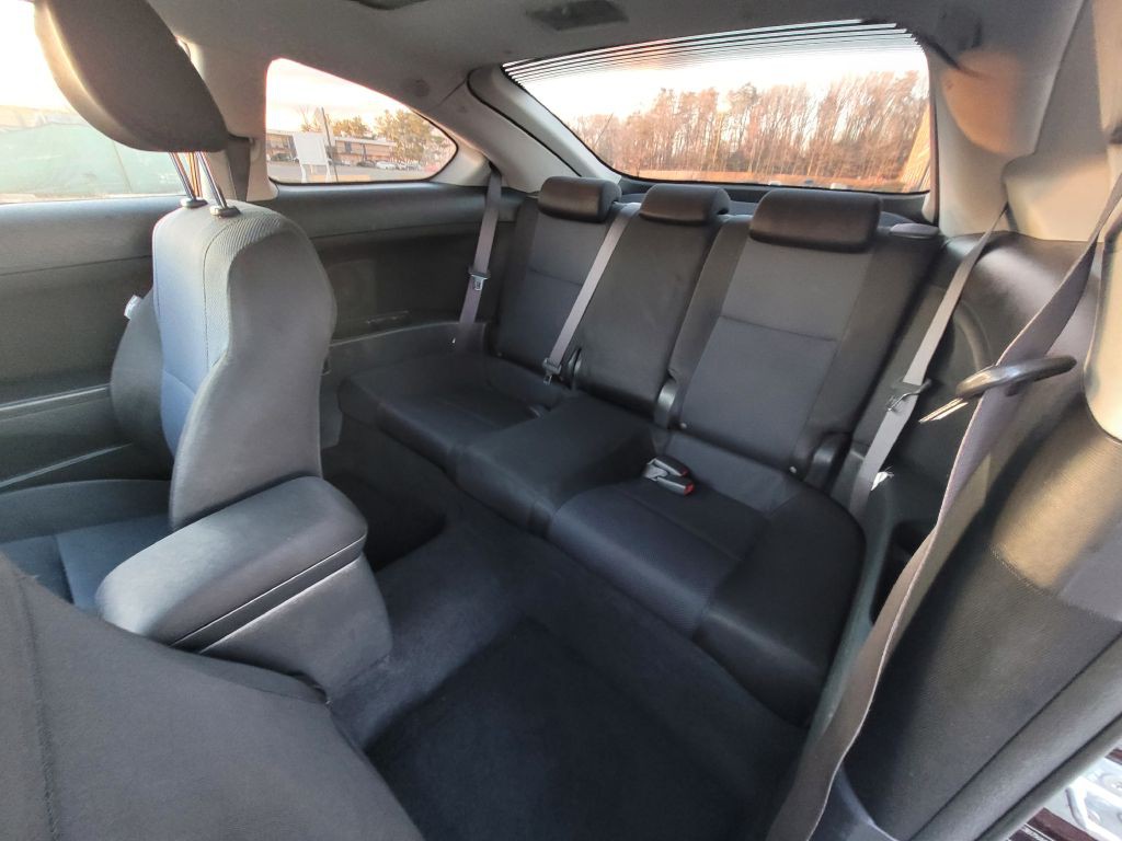 2010 Scion tC Image 16