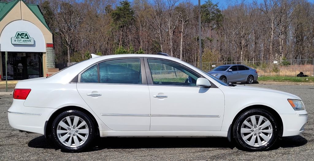 2009 Hyundai Sonata Image 5