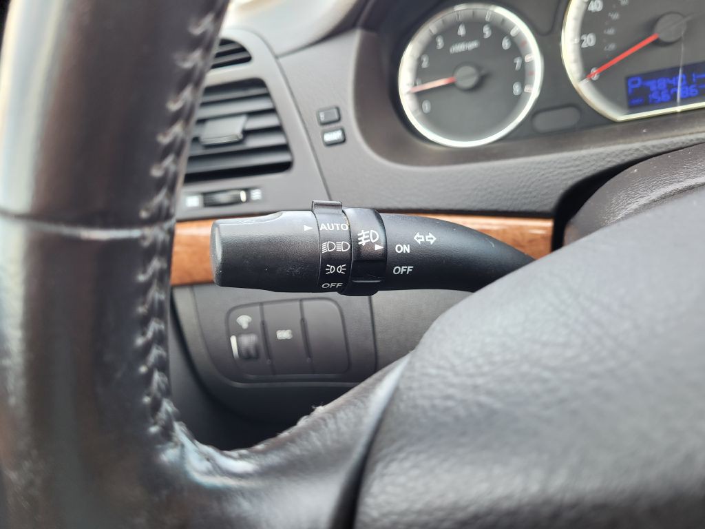 2009 Hyundai Sonata Image 22