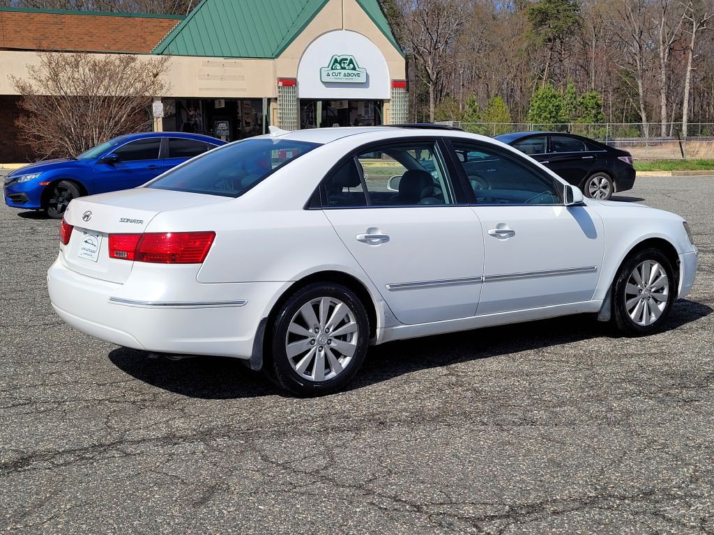 2009 Hyundai Sonata Image 30