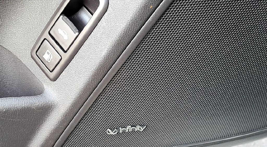 2009 Hyundai Sonata Image 37