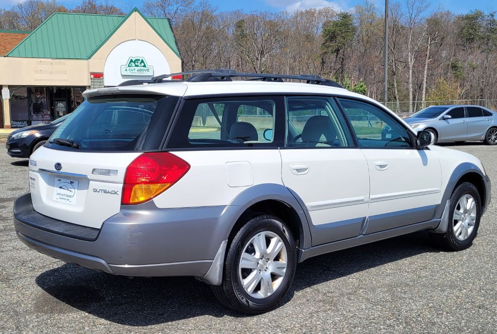 2005 Subaru Legacy Image 4