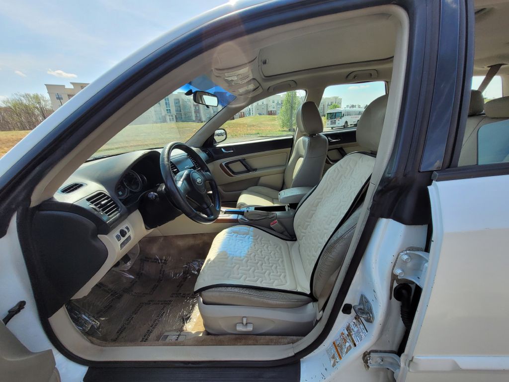 2005 Subaru Legacy Image 8