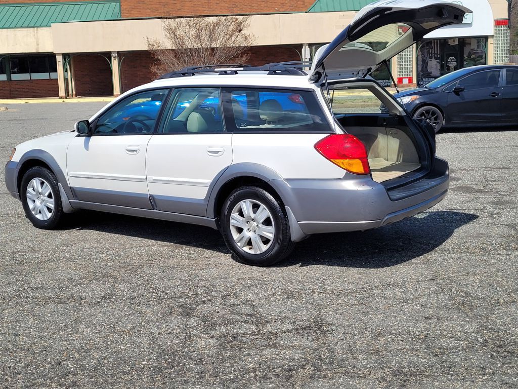 2005 Subaru Legacy Image 29