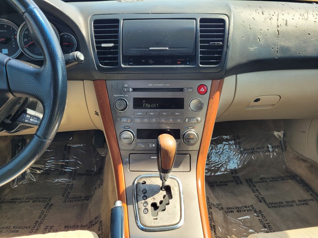 2005 Subaru Legacy Image 37