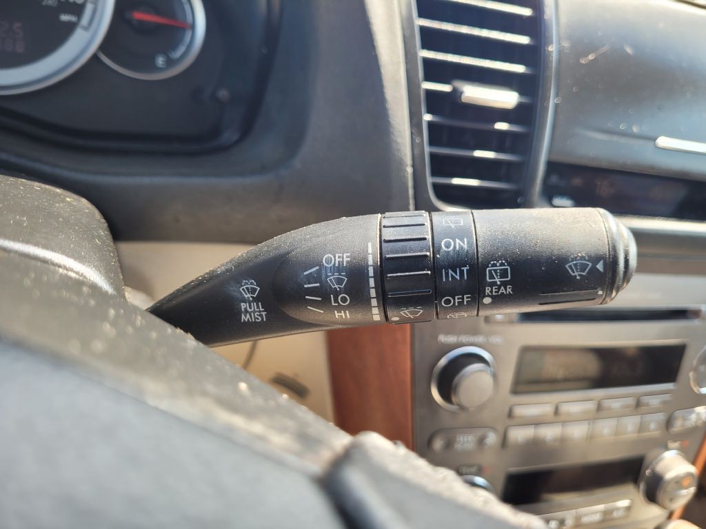 2005 Subaru Legacy Image 38