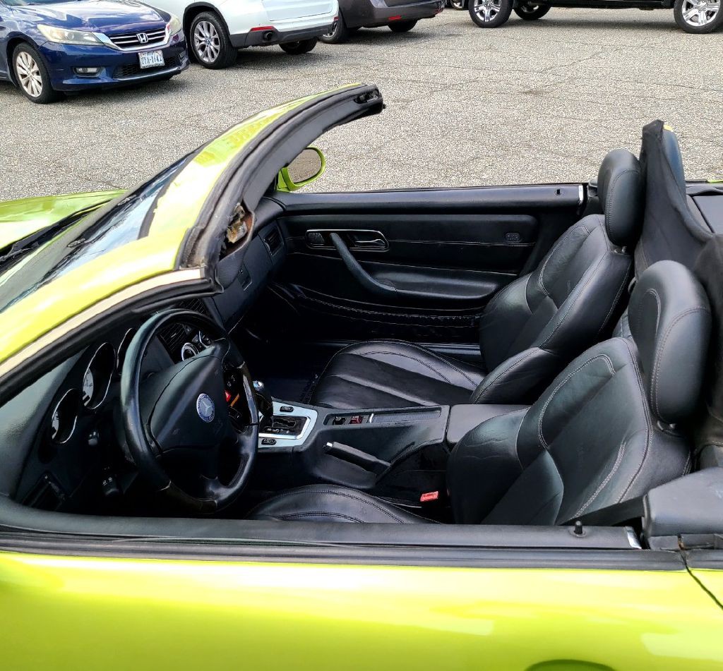 2001 Mercedes-Benz SLK-Class Image 37