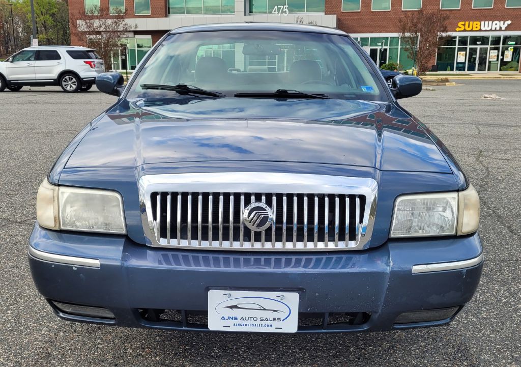 2008 Mercury Grand Marquis Image 6