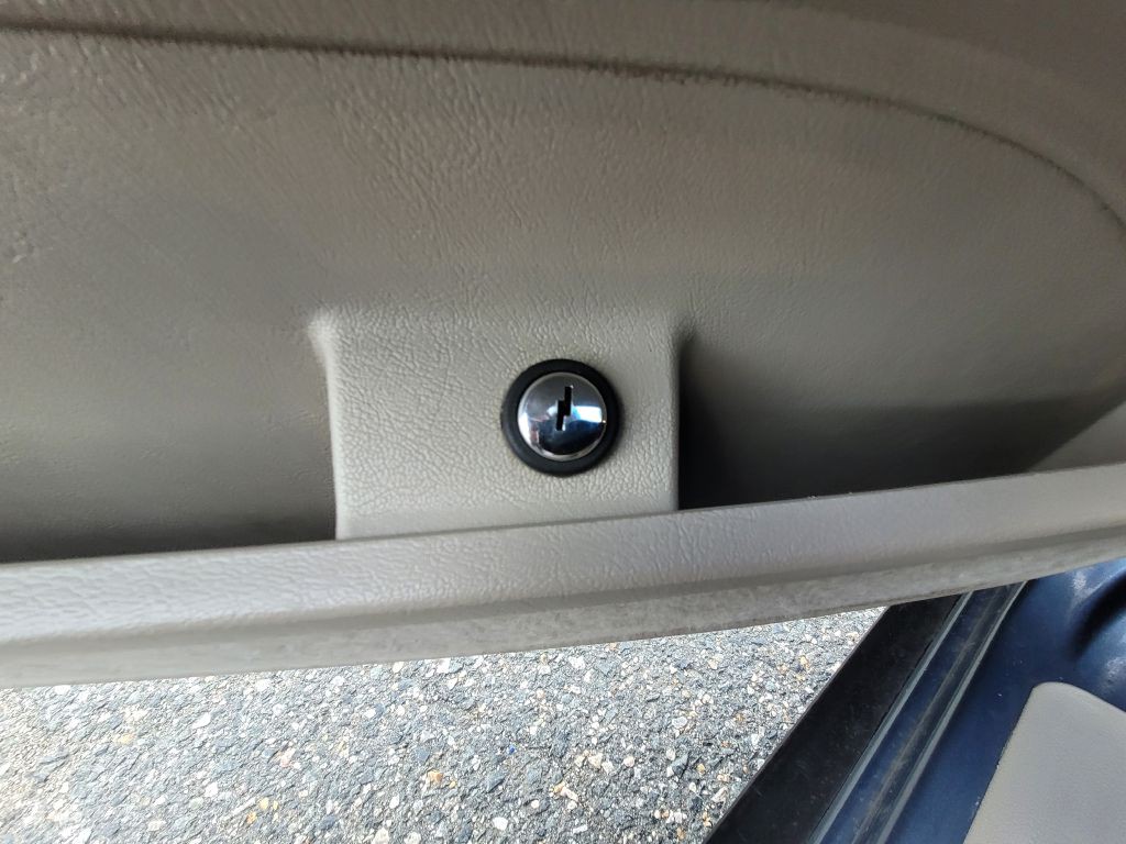 2008 Mercury Grand Marquis Image 24