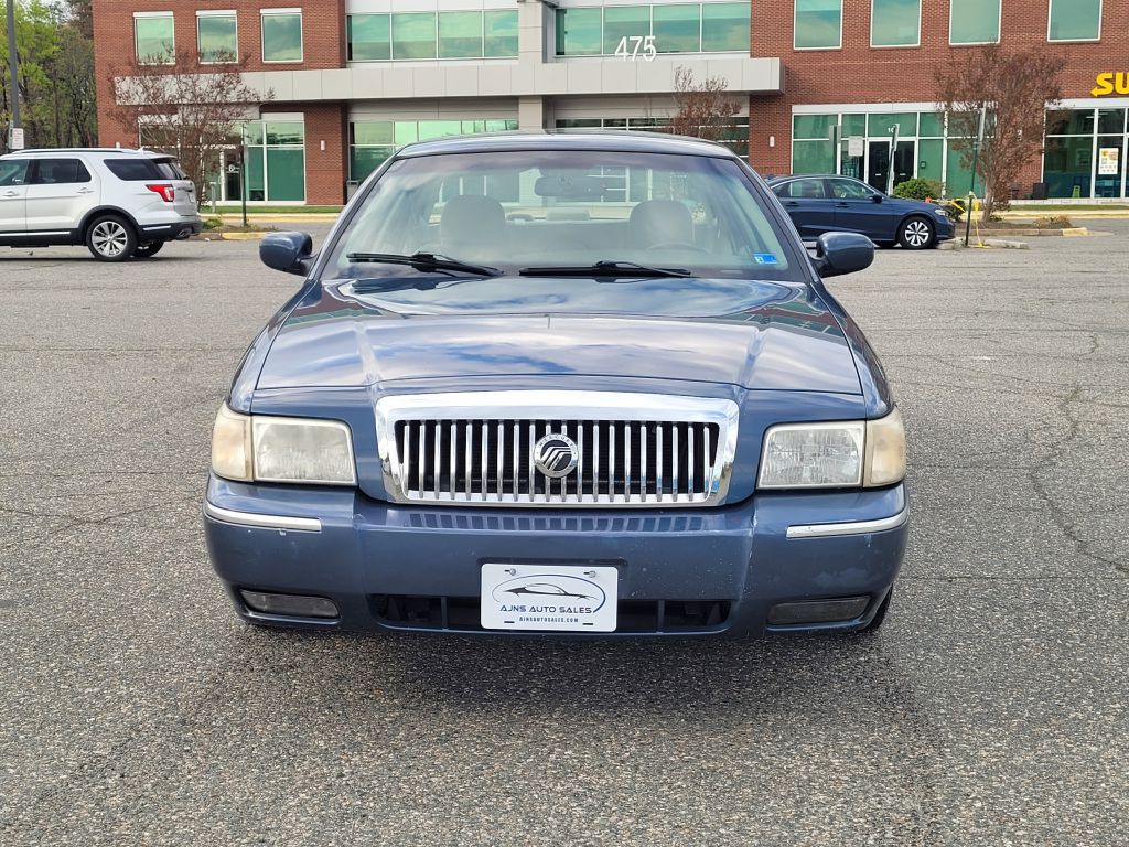 2008 Mercury Grand Marquis Image 28
