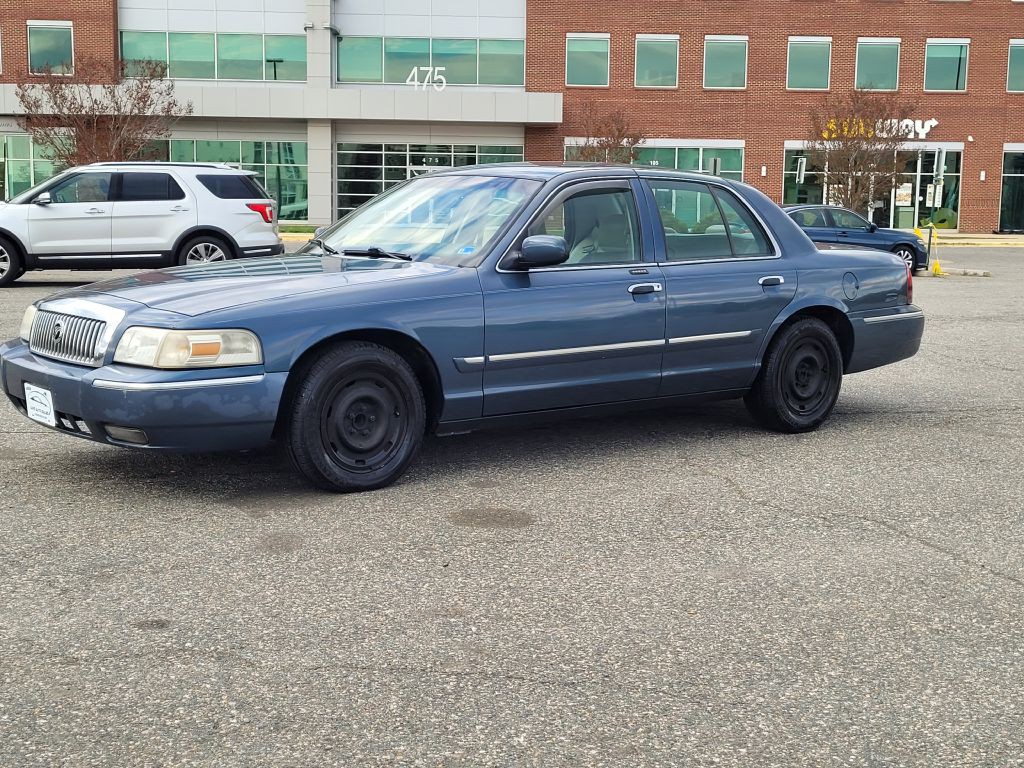 2008 Mercury Grand Marquis Image 33