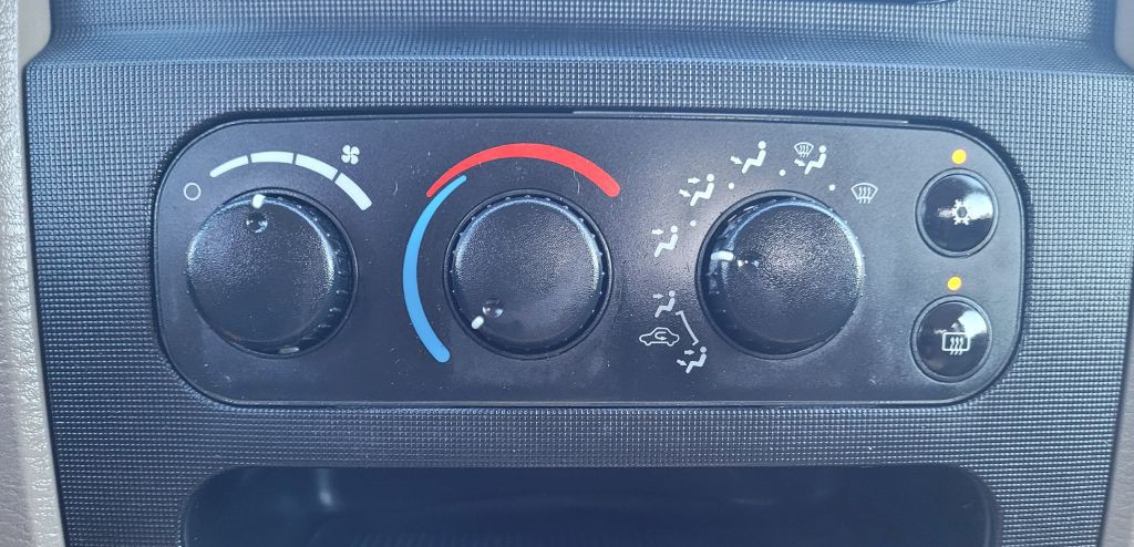 2003 Dodge Ram 1500 Image 16