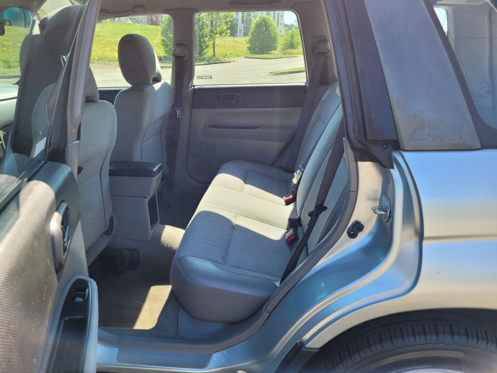 2003 Subaru Forester Image 12
