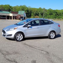 Image for 2015 Ford Fiesta SE ID: 7406286