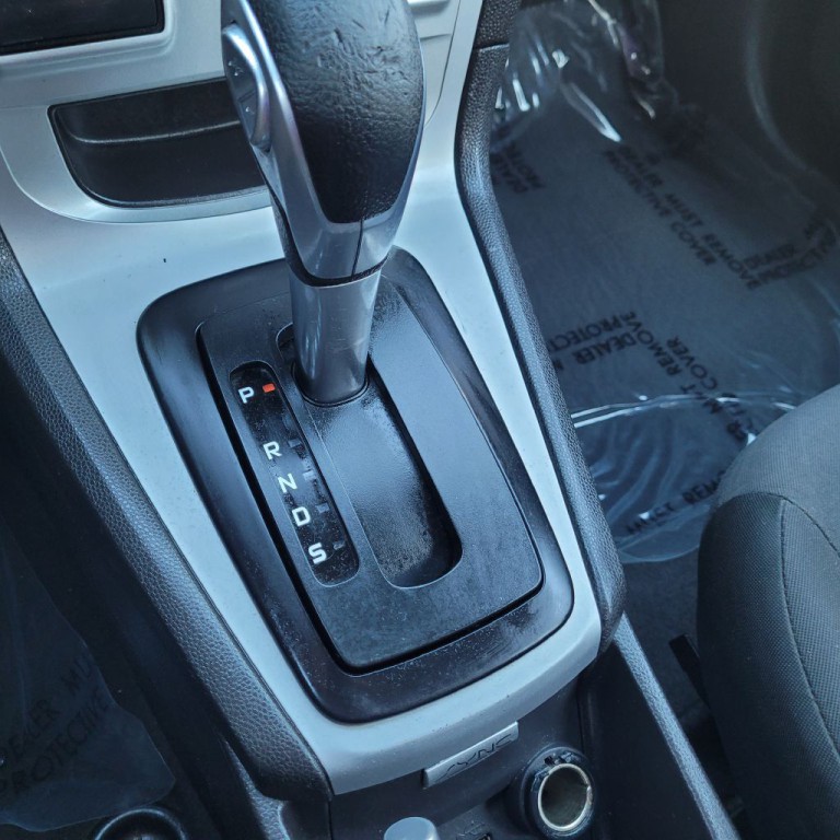2015 Ford Fiesta Image 19