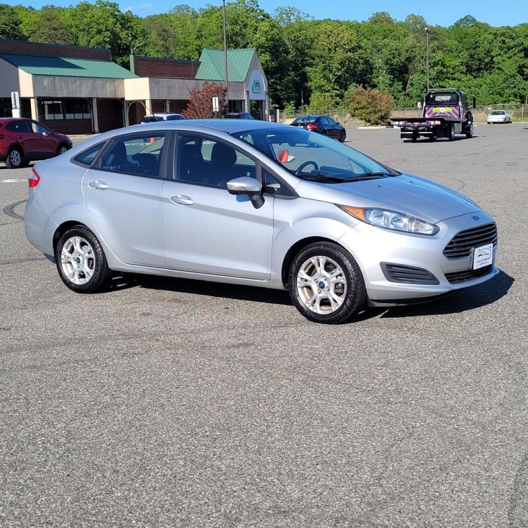 2015 Ford Fiesta Image 30