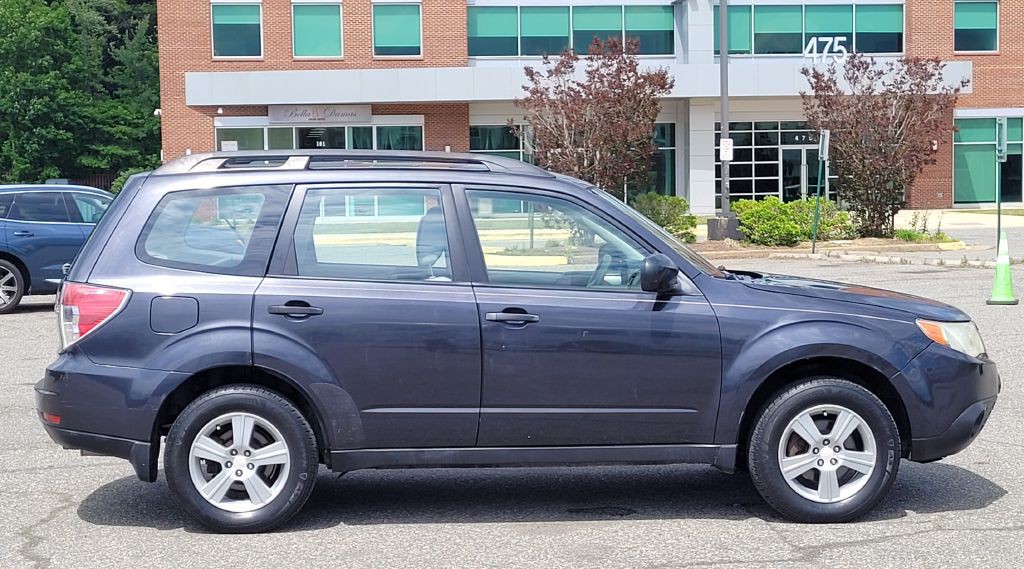 2012 Subaru Forester Image 2