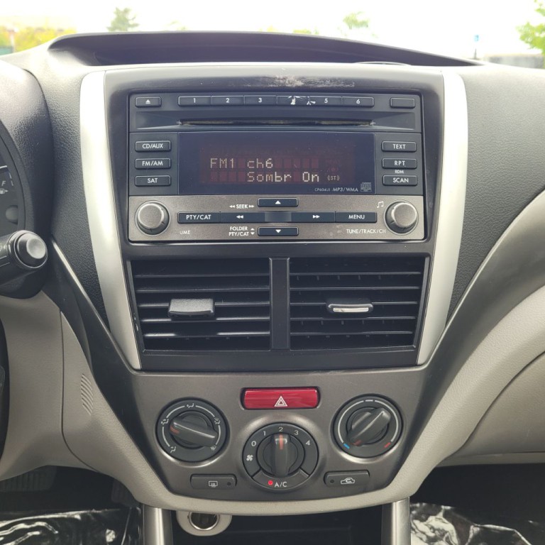 2012 Subaru Forester Image 9