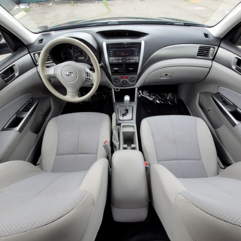 2012 Subaru Forester Image 13