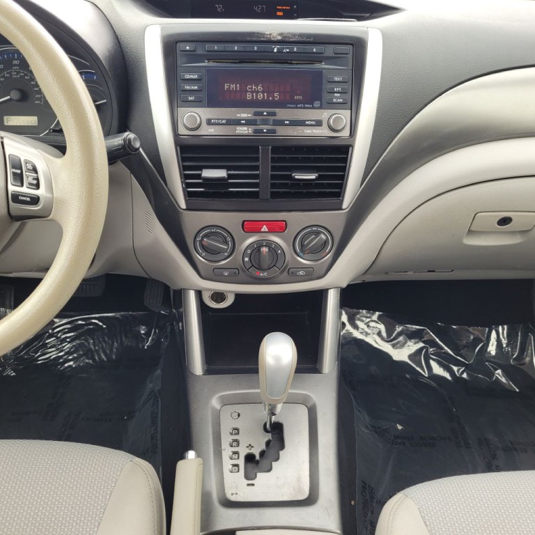 2012 Subaru Forester Image 14