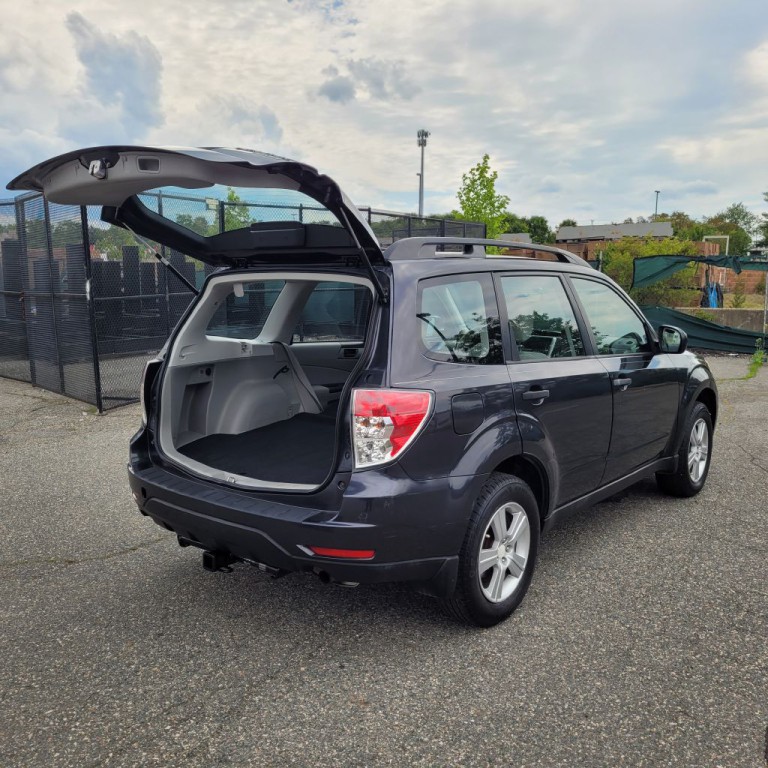 2012 Subaru Forester Image 34