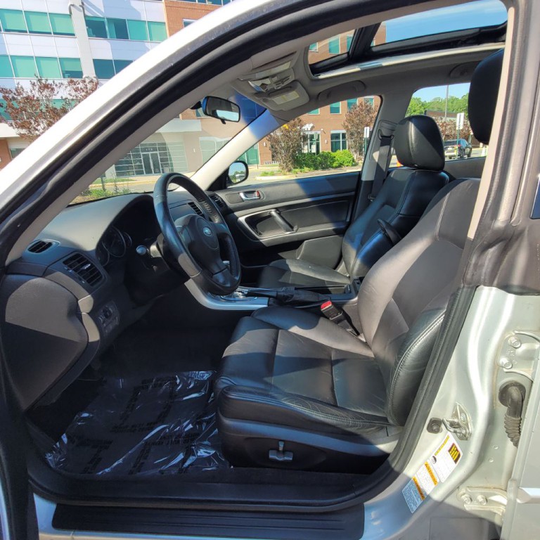 2006 Subaru Legacy Image 8