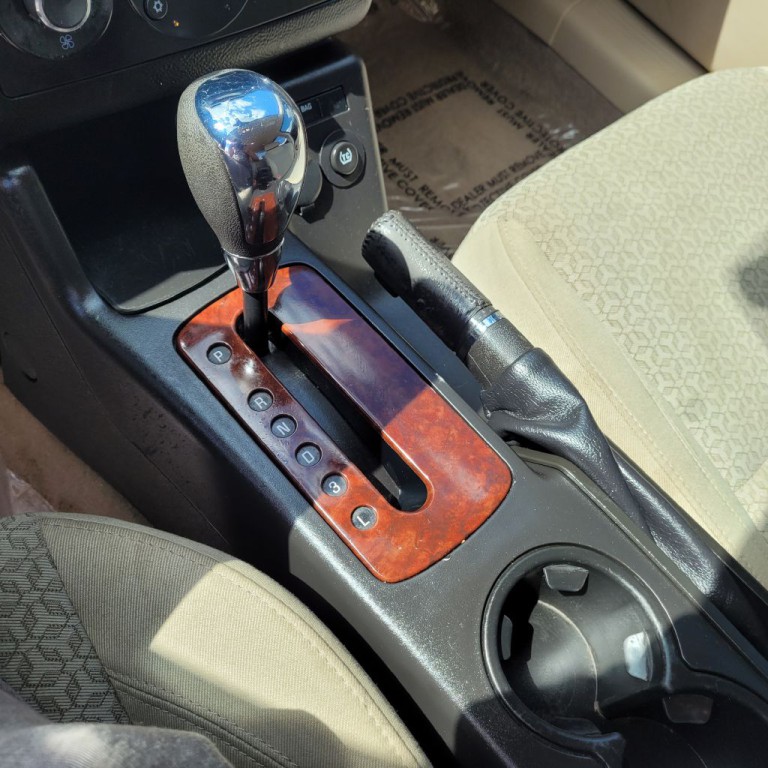2008 Pontiac G6 Image 40