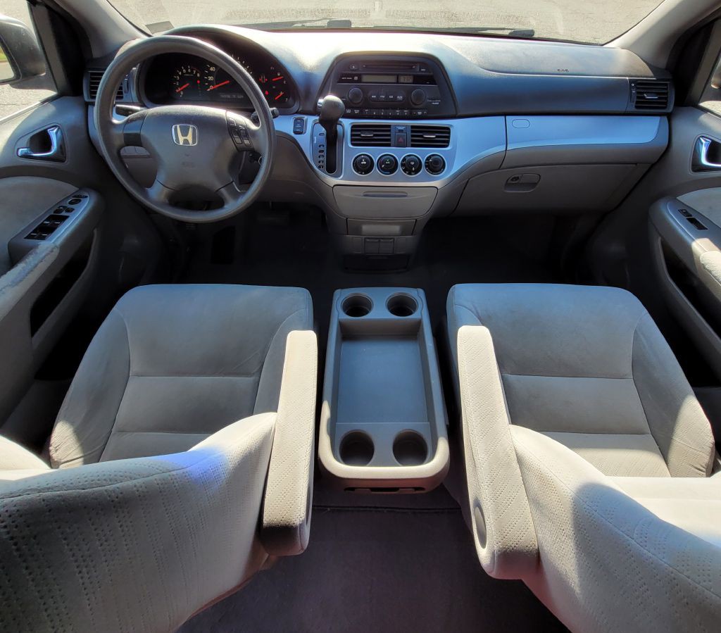 2008 Honda Odyssey Image 10