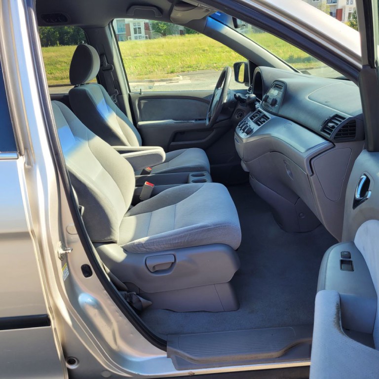 2008 Honda Odyssey Image 21