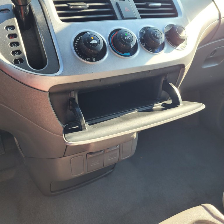 2008 Honda Odyssey Image 36