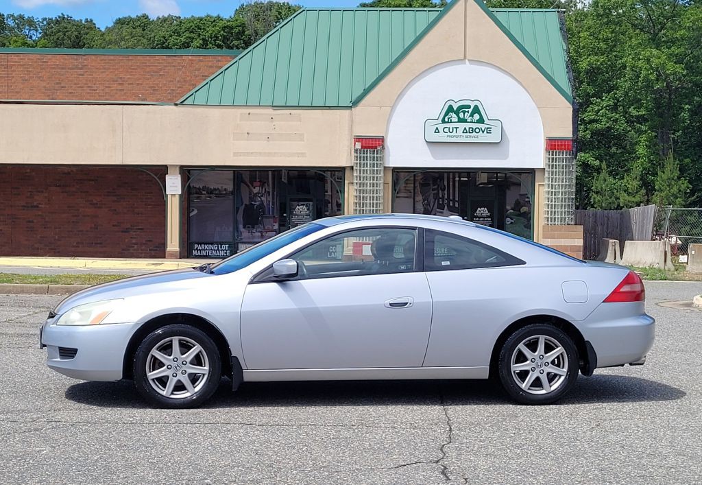 2004 Honda Accord Image 2