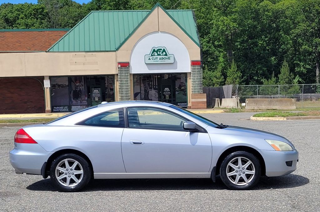 2004 Honda Accord Image 5