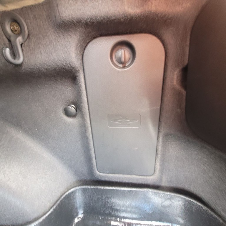 2004 Honda Accord Image 24