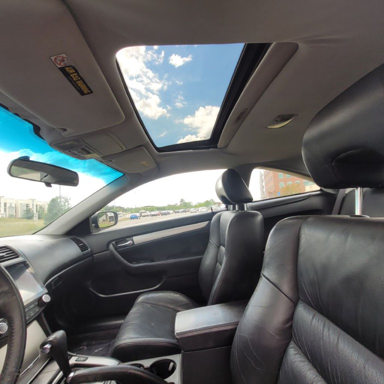 2004 Honda Accord Image 32