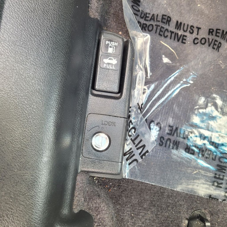 2004 Honda Accord Image 33