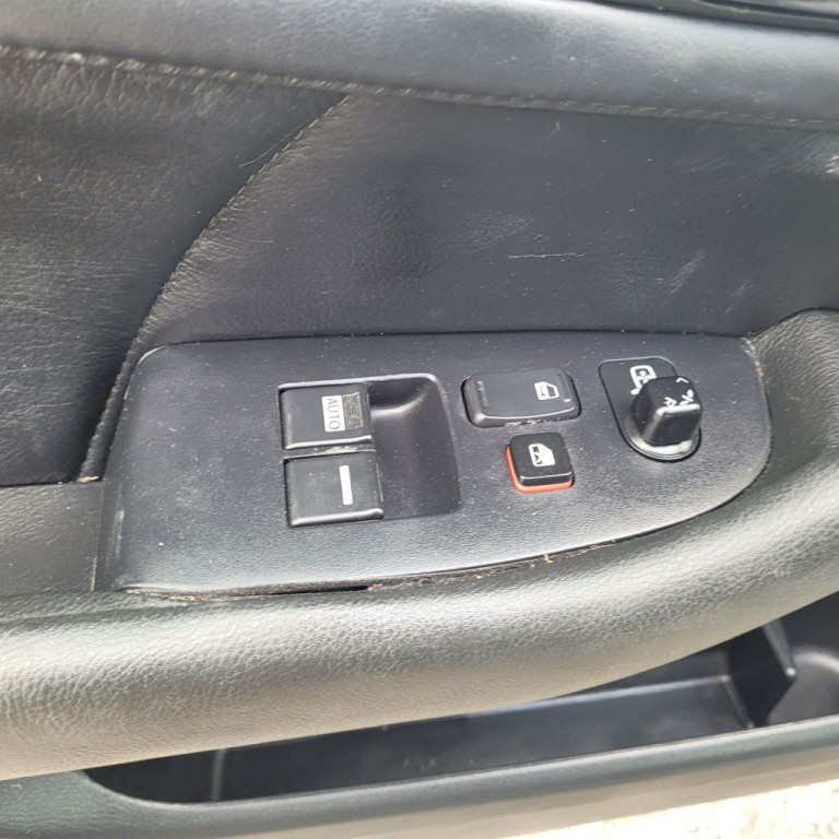 2004 Honda Accord Image 34