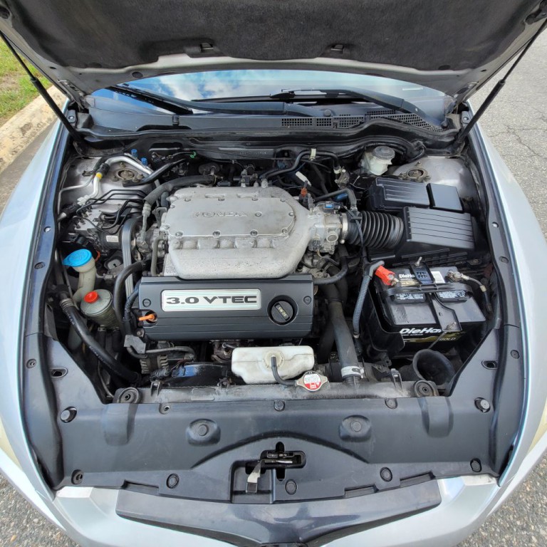 2004 Honda Accord Image 39